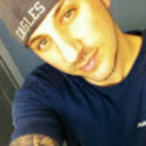 Meet your Posher, Logan